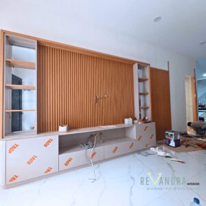 Ide Desain Kabinet TV Custom Minimalis Terbaik untuk Ruang Tamu