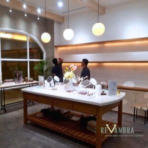 Produsen Meja Pajangan Kayu Jati Custom